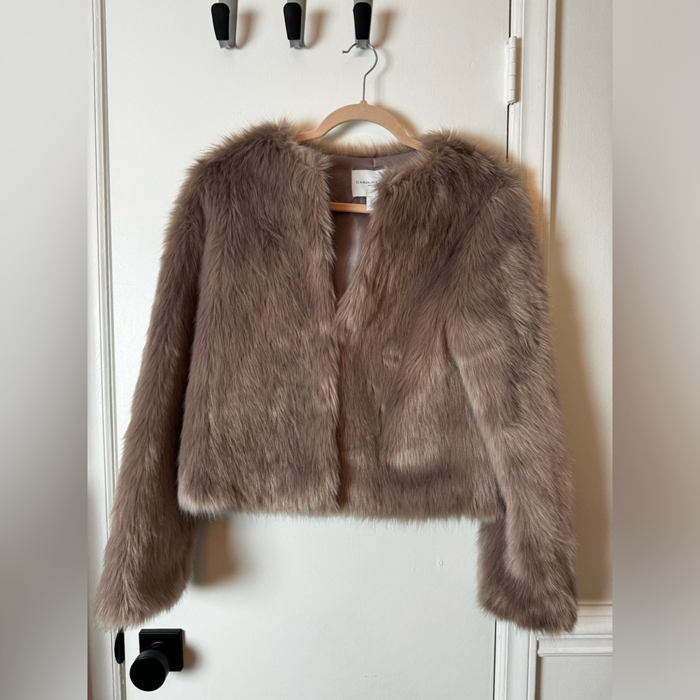 Carolina Belle faux fur jacket taupe size small